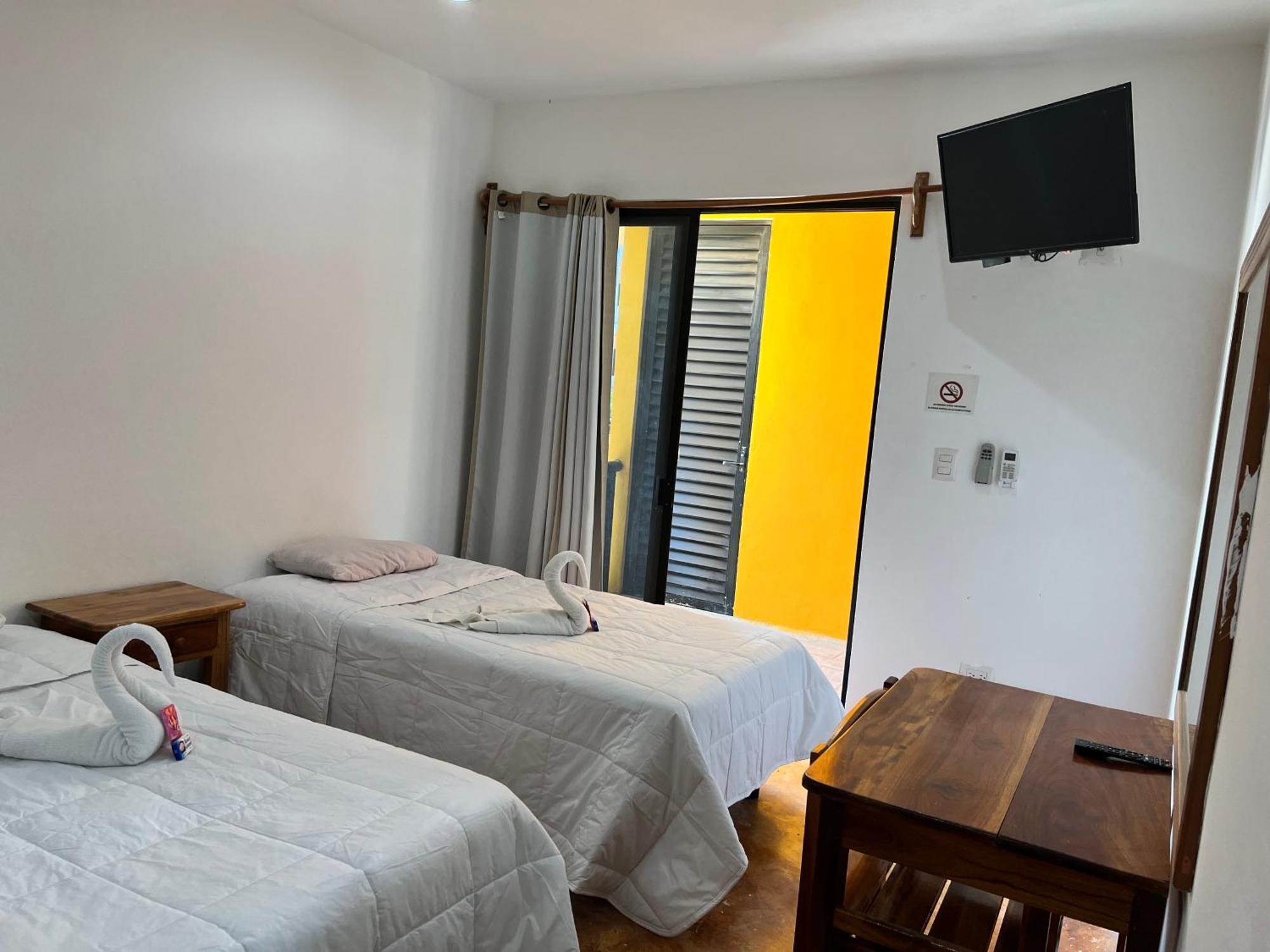 Hotel Iker تولوم المظهر الخارجي الصورة