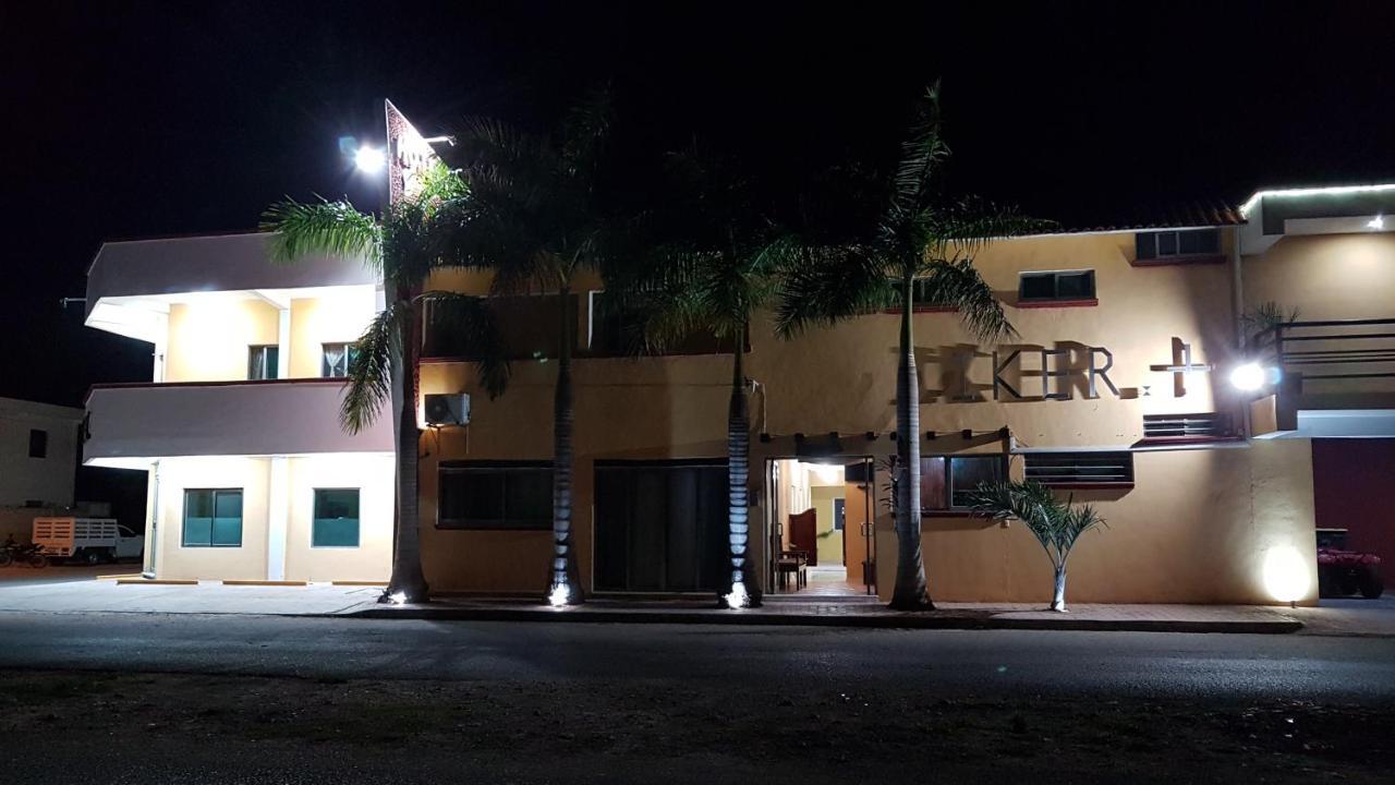 Hotel Iker تولوم المظهر الخارجي الصورة